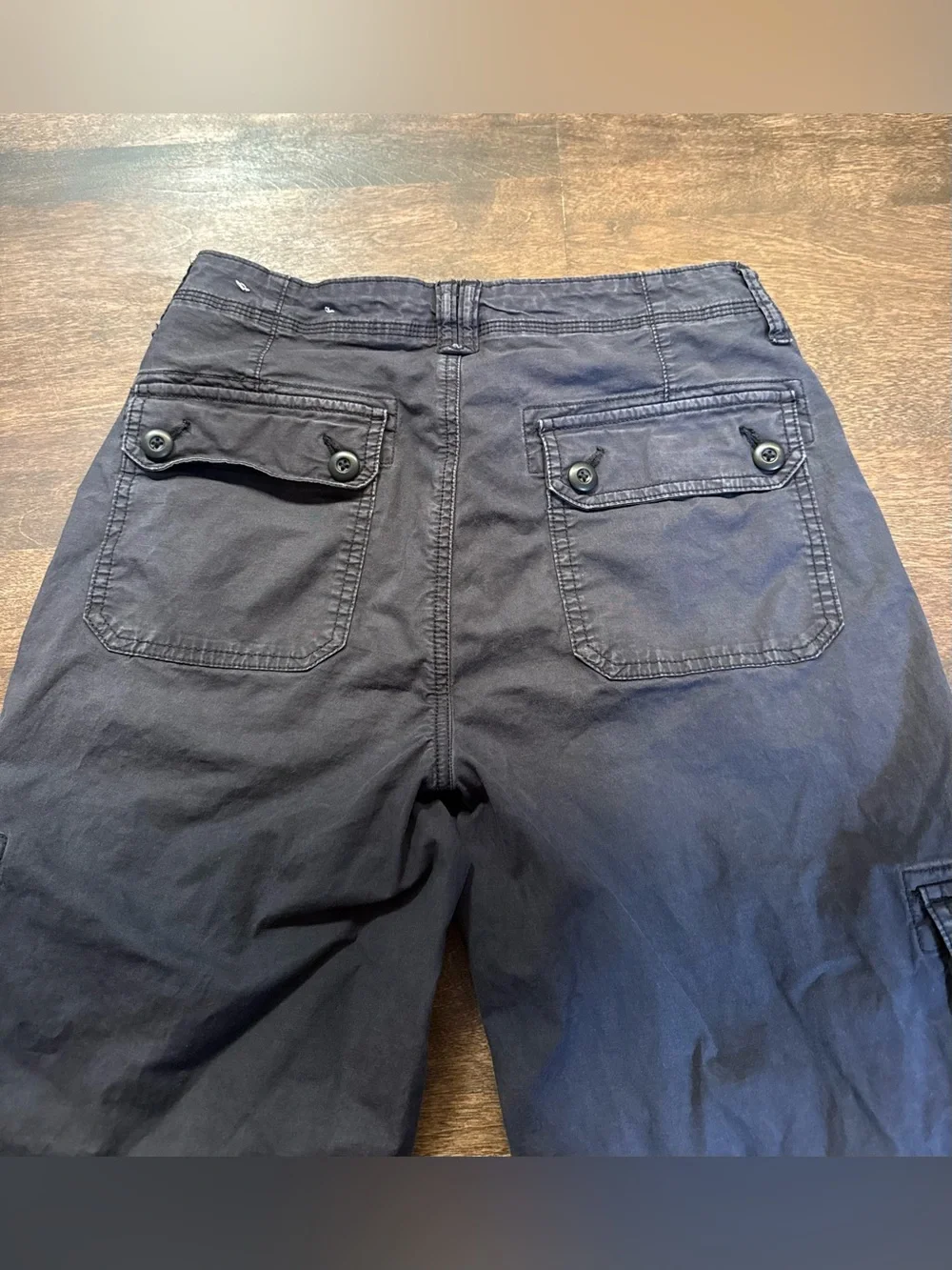 American Eagle Outfitters Black Cargo Pants with Utility Pockets - Picture 8 of 8